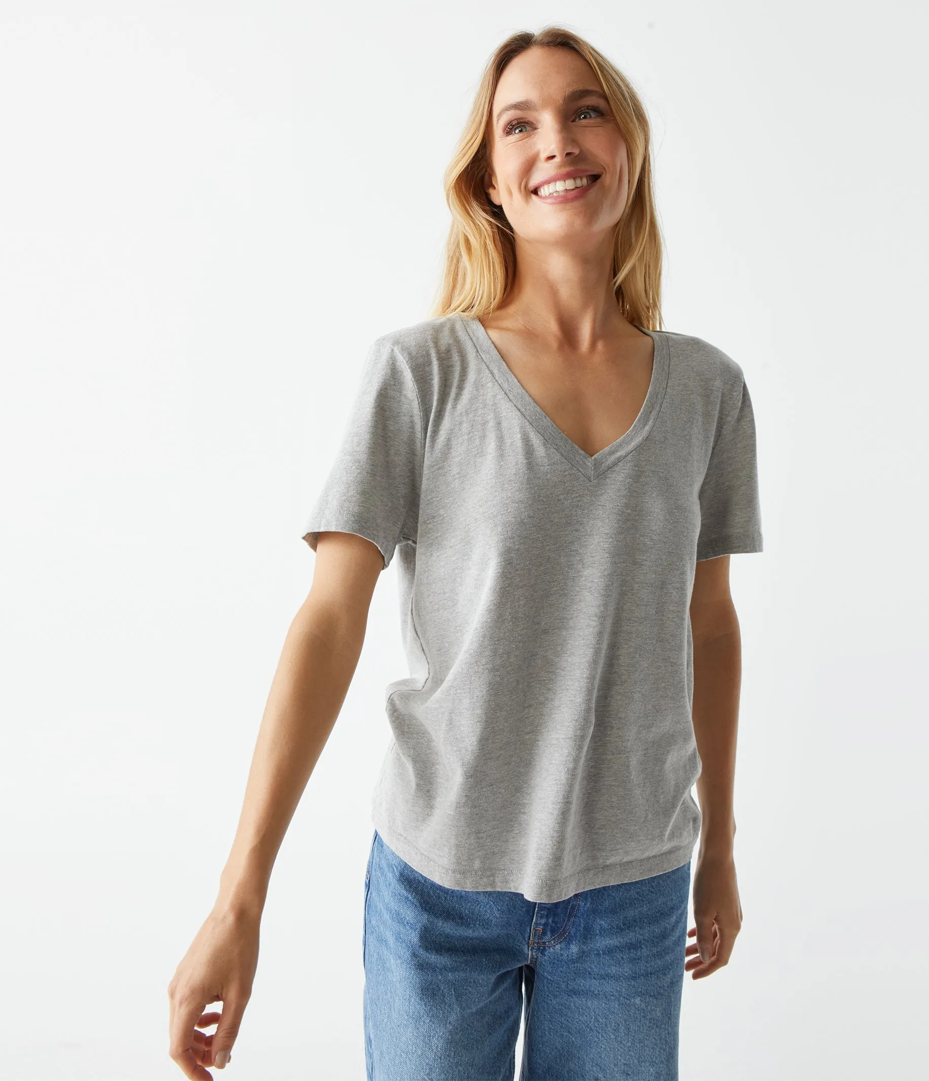 Daria V-Neck Tee