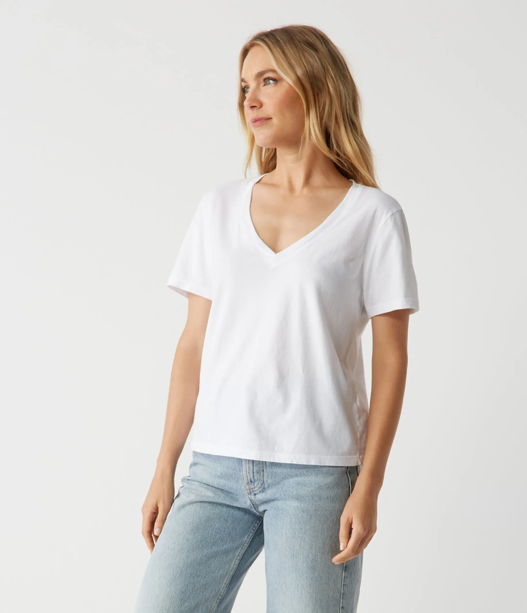 Daria V-Neck Tee