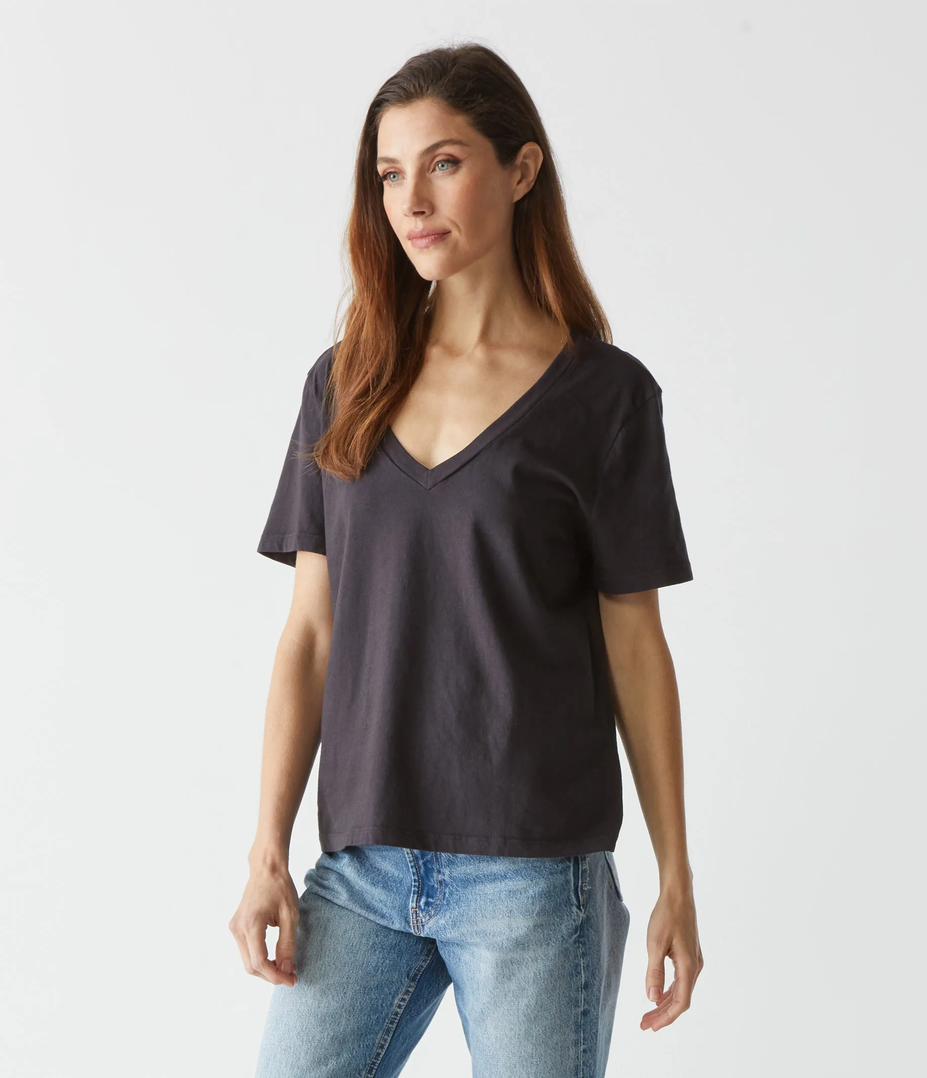 Daria V-Neck Tee