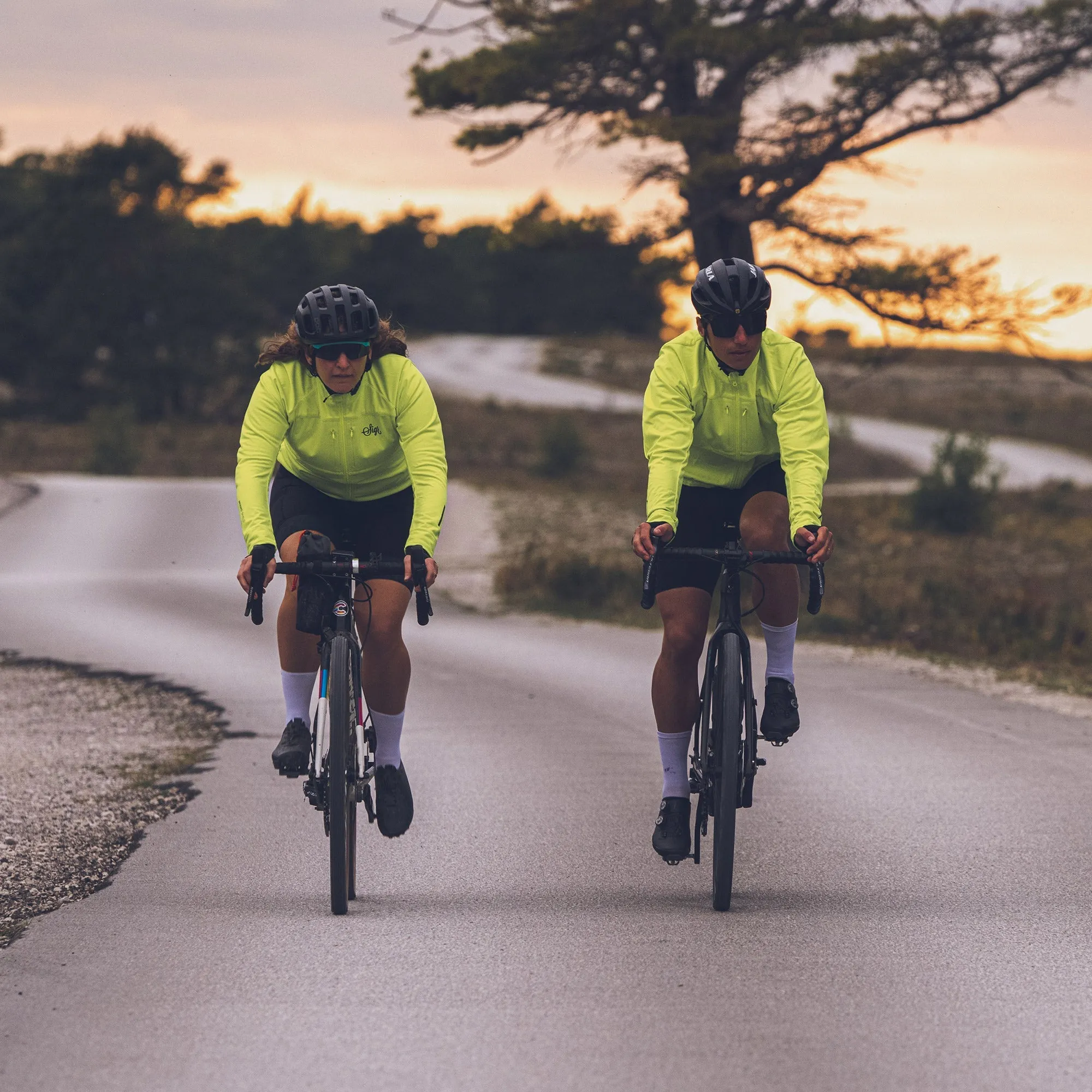 Gotlandsleden Tour Women's Hi-viz Yellow Merino Softshell Cycling Jacket