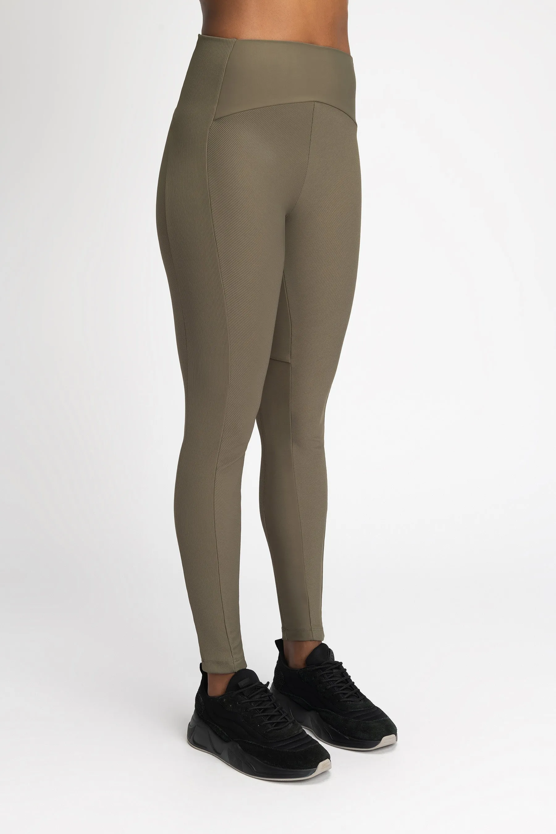 Rib Block Pocket Leggings