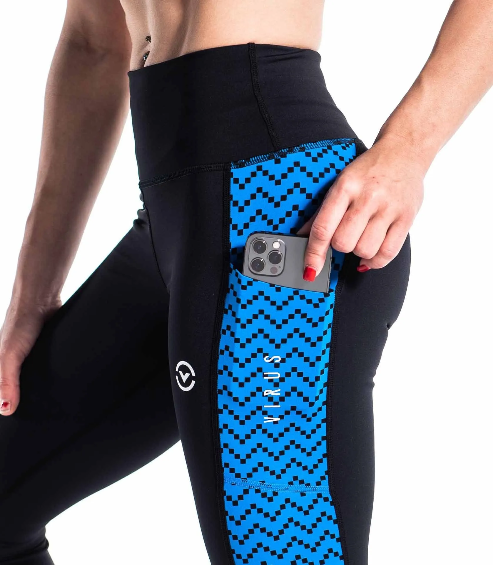 UTILITY HIGH RISE COMPRESSION PANTS - BLACK/LEGACY BLUE